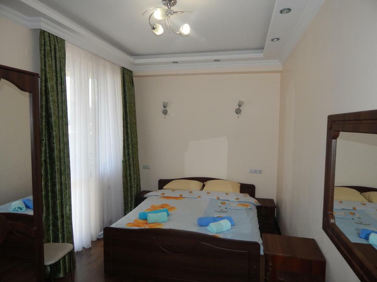 באטומי Apartment First Line From Sea מראה חיצוני תמונה