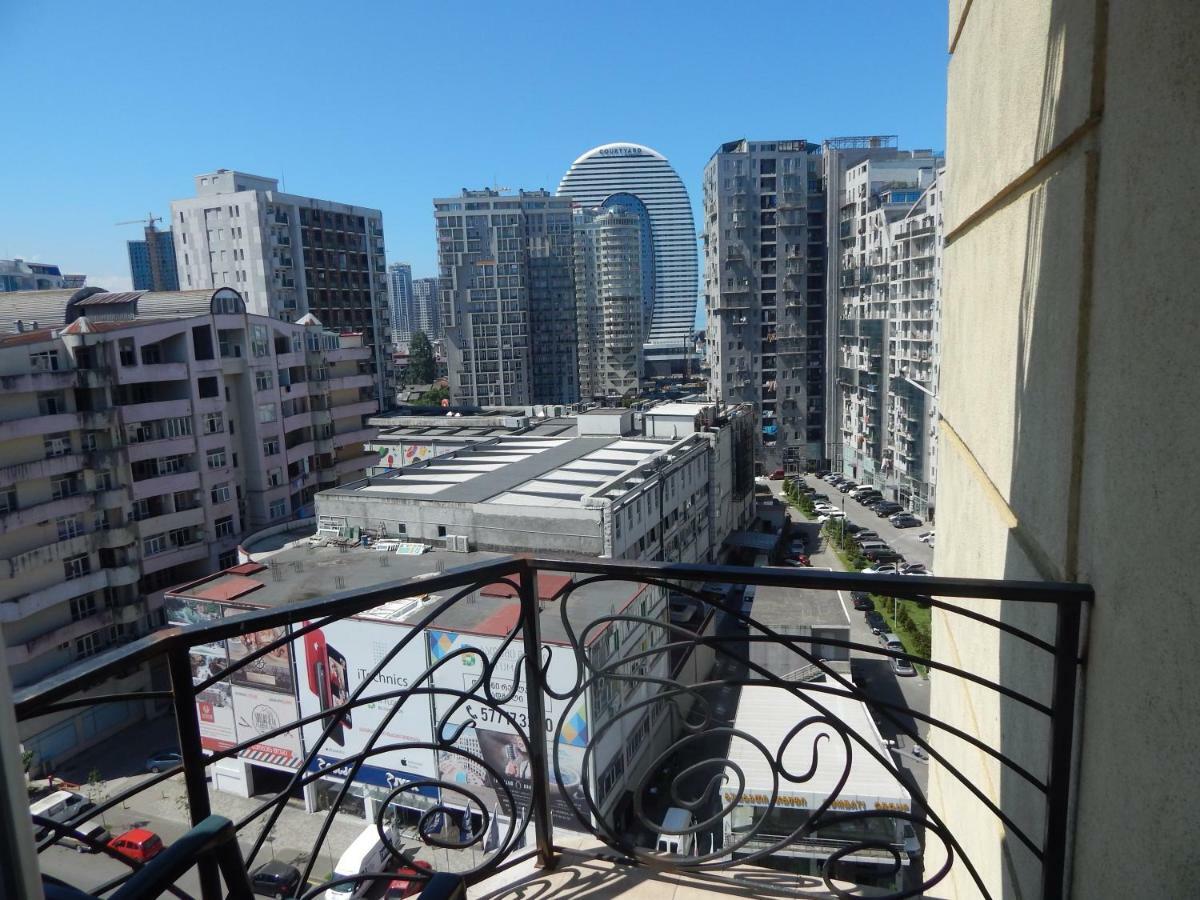 באטומי Apartment First Line From Sea מראה חיצוני תמונה